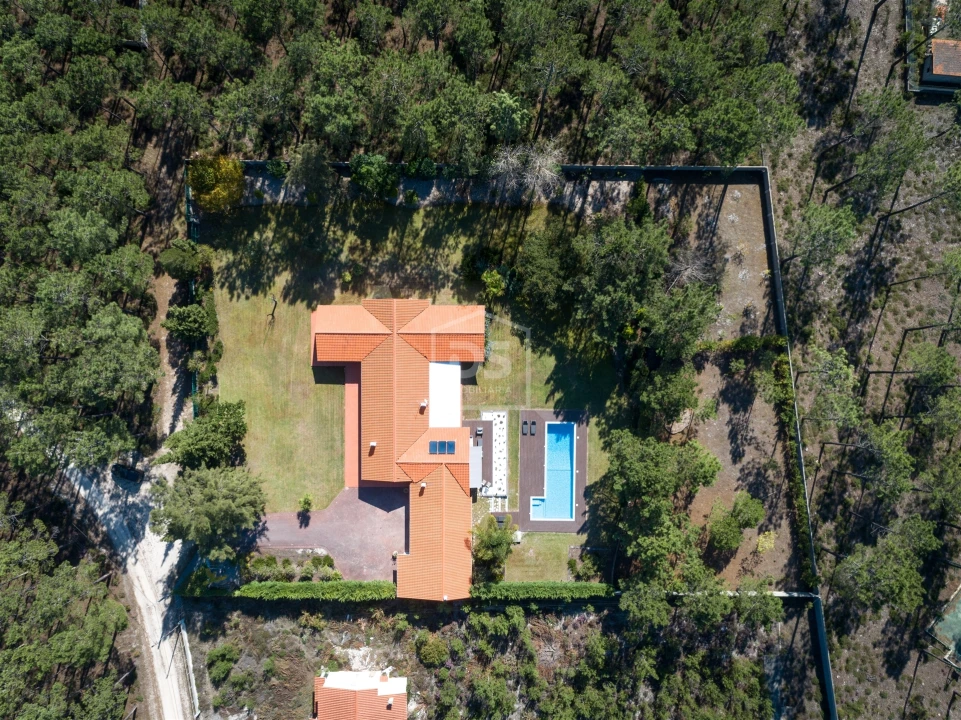 Moradia T5 para Venda em Pataias e Martingança Foto 2