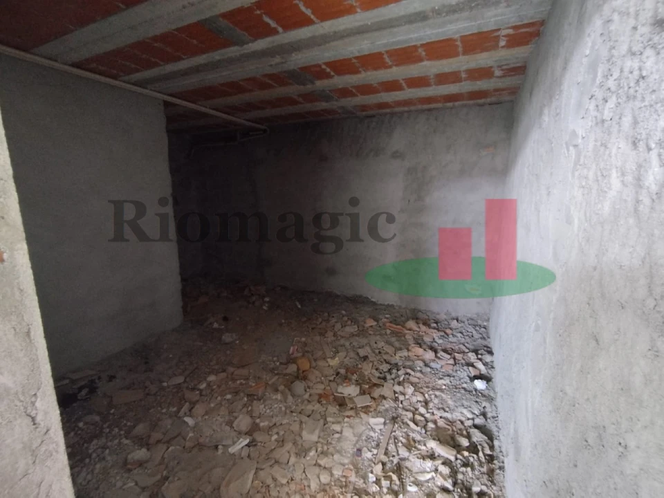 Armazém para Venda em Alcanena e Vila Moreira Foto 38