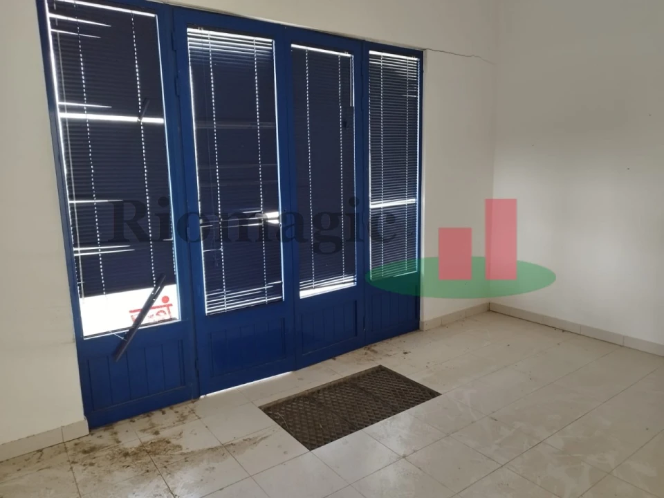 Armazém para Venda em Alcanena e Vila Moreira Foto 22