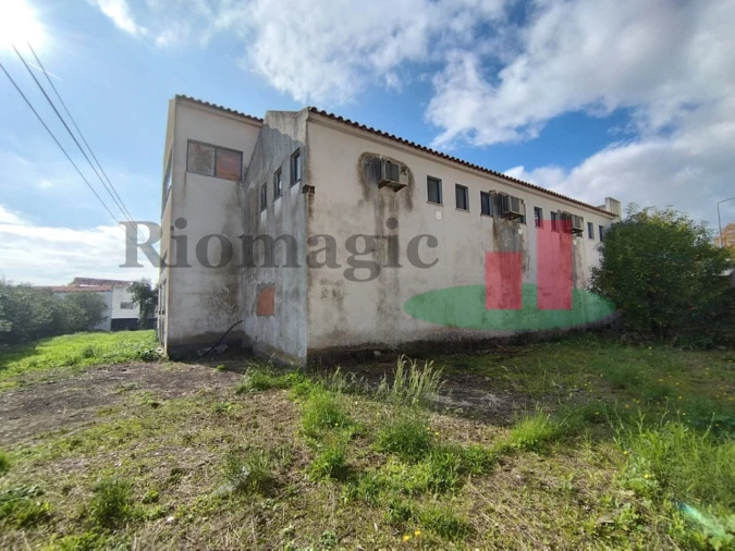 Armazém para Venda em Alcanena e Vila Moreira Foto 44