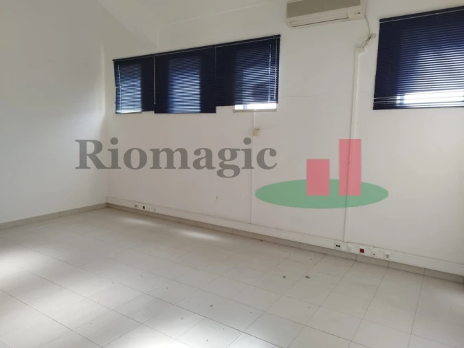 Armazém para Venda em Alcanena e Vila Moreira Foto 20