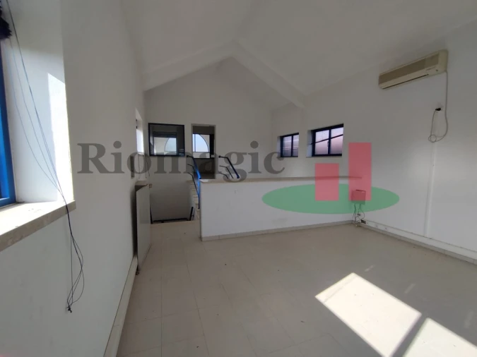 Armazém para Venda em Alcanena e Vila Moreira Foto 32