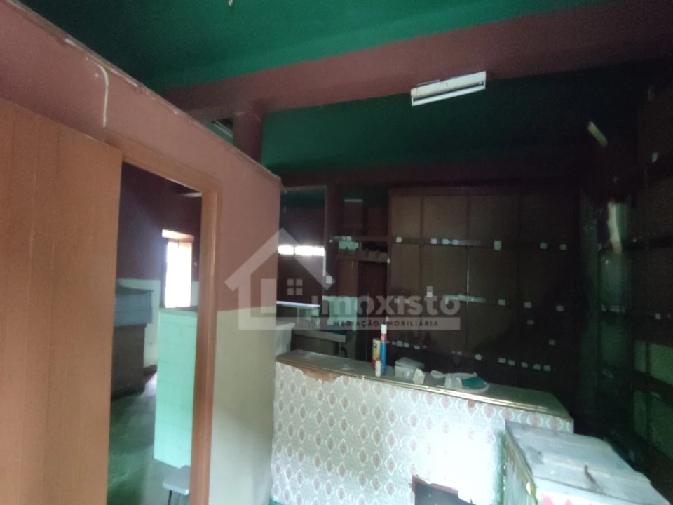 Moradia T5 para Venda em Chãos Foto 5