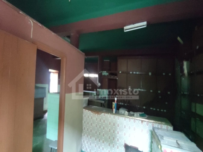 Moradia T5 para Venda em Chãos Foto 5