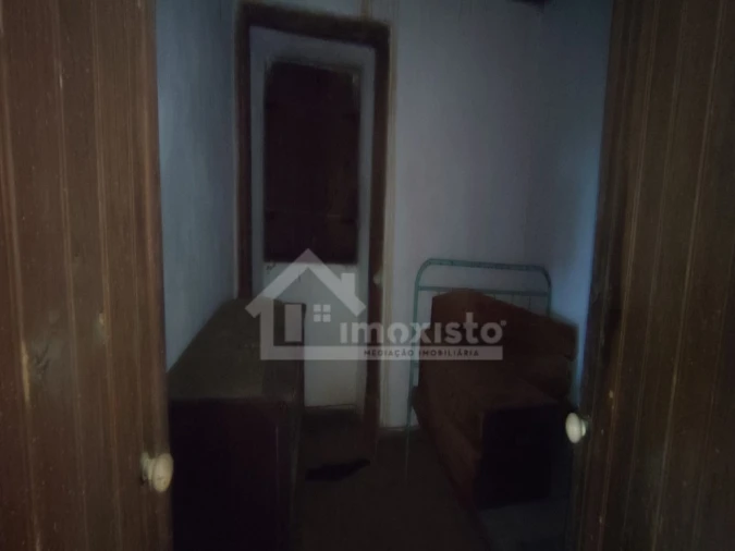 Moradia T5 para Venda em Chãos Foto 8