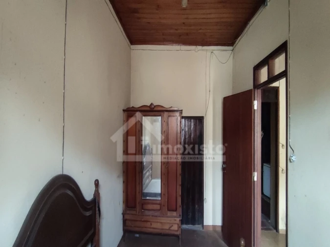 Moradia T5 para Venda em Chãos Foto 13