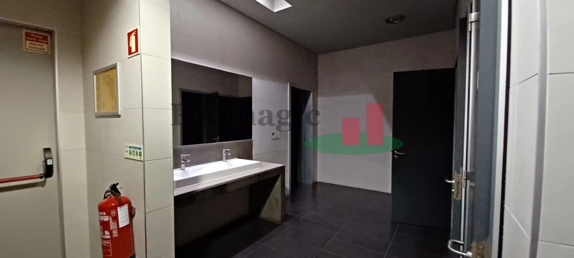 Loja para Arrendamento em Parque das Nações Foto 12