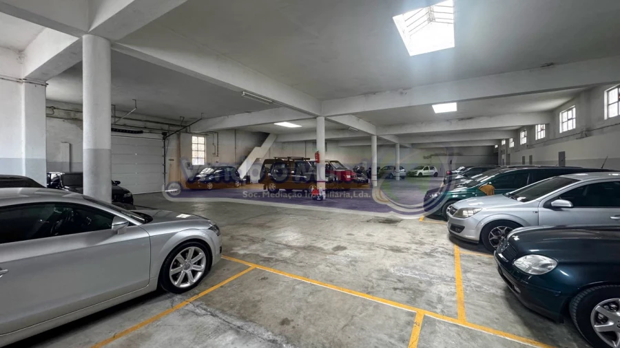 Armazém para Venda em Alhandra, São João dos Montes e Calhandriz Foto 4