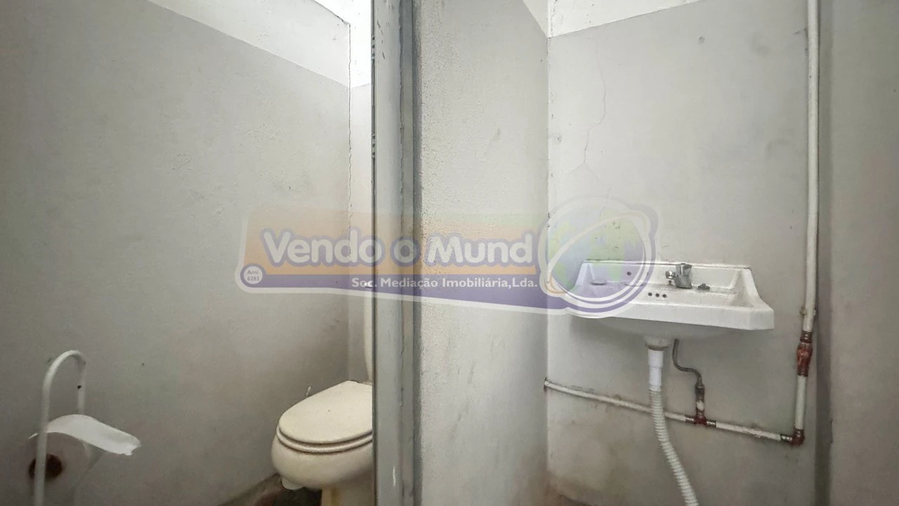 Armazém para Venda em Alhandra, São João dos Montes e Calhandriz Foto 5