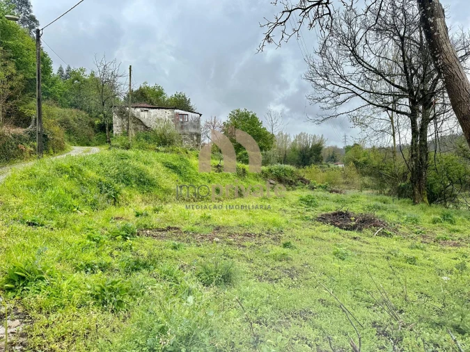 Moradia T3 para Venda em Sendim Foto 1