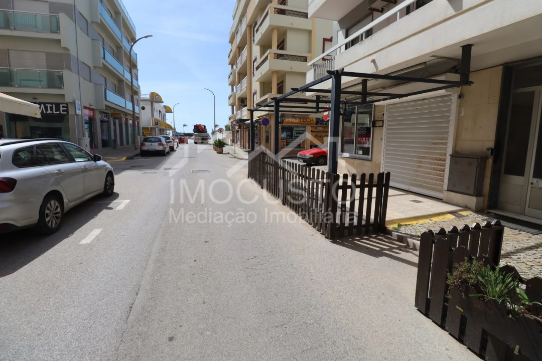 Negócio para Venda em Monte Gordo Foto 2