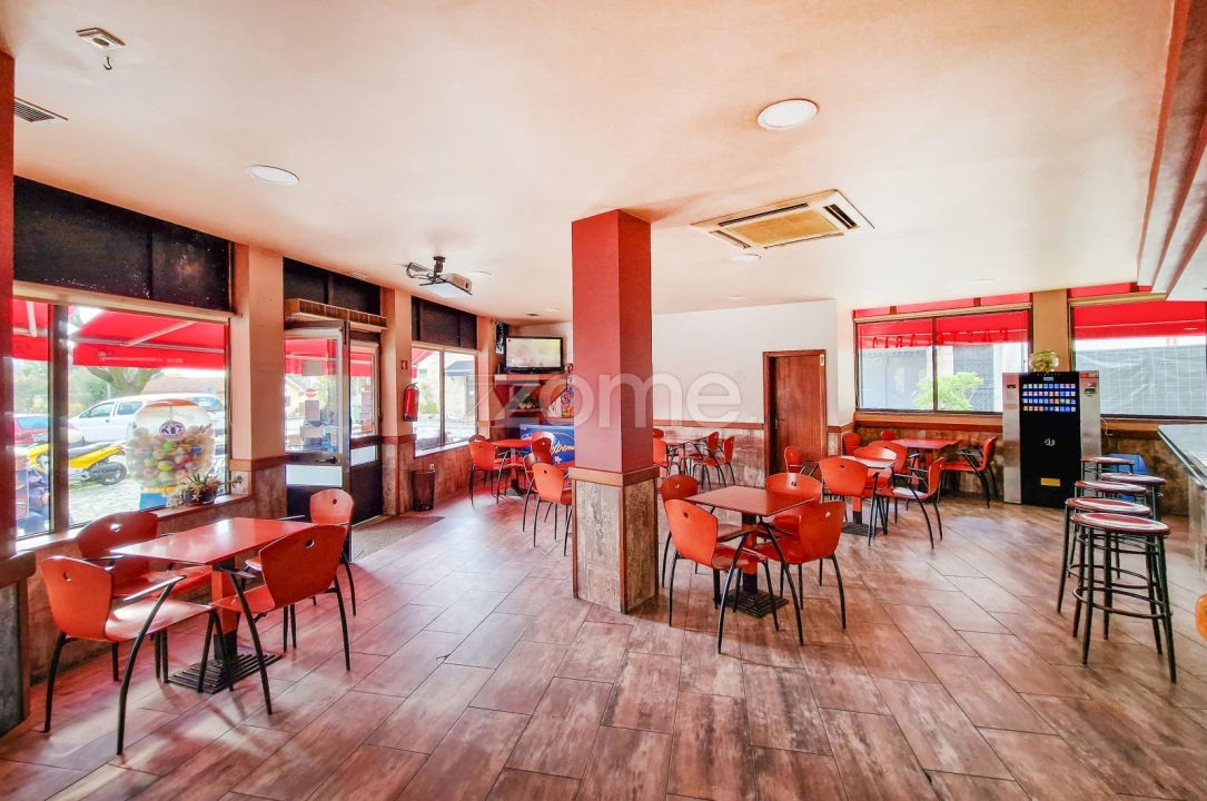 Moradia T5 para Venda em Bouro (Santa Maria) Foto 60