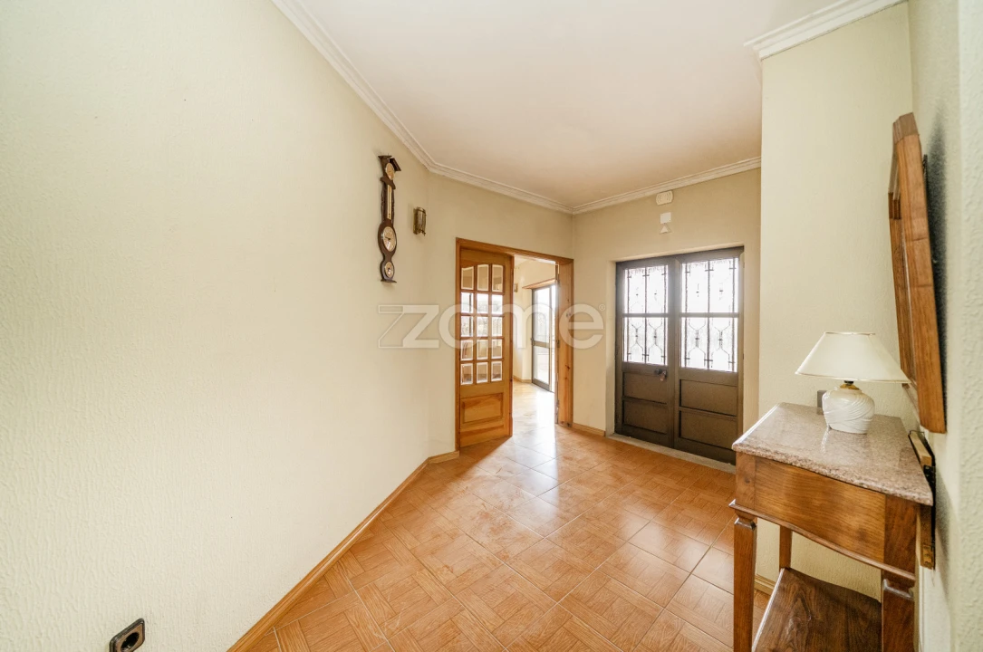 Moradia T5 para Venda em Bouro (Santa Maria) Foto 13