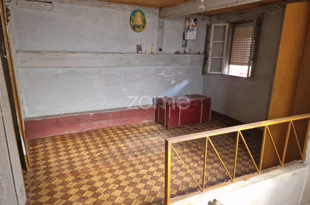 Moradia T1 para Venda em Arcozelo Foto 13