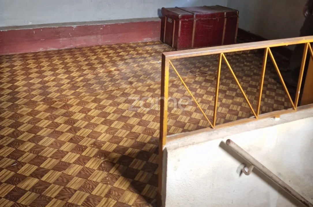 Moradia T1 para Venda em Arcozelo Foto 12