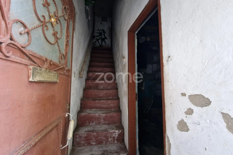 Moradia T1 para Venda em Arcozelo Foto 9