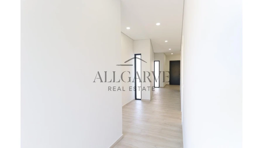 Moradia T3 para Venda em Portimão Foto 12