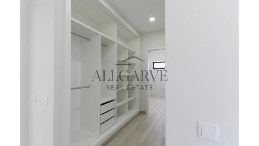 Moradia T3 para Venda em Portimão Foto 24