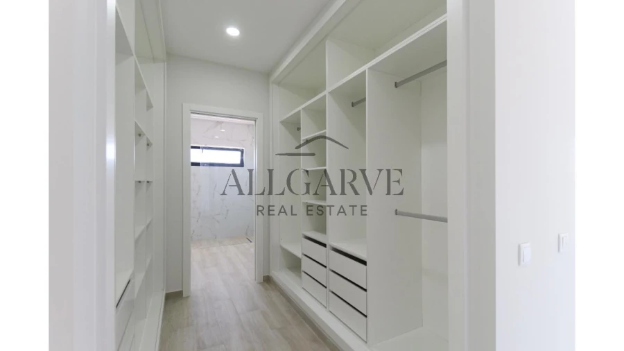 Moradia T3 para Venda em Portimão Foto 22