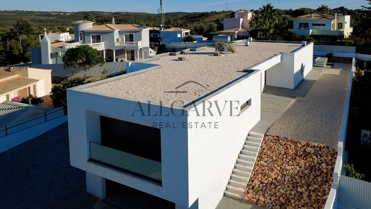 Moradia T3 para Venda em Portimão Foto 3