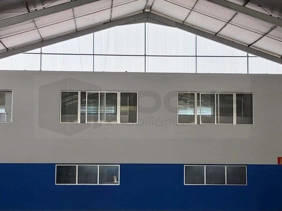 Armazém para Arrendamento em Travassô e Óis da Ribeira Foto 12