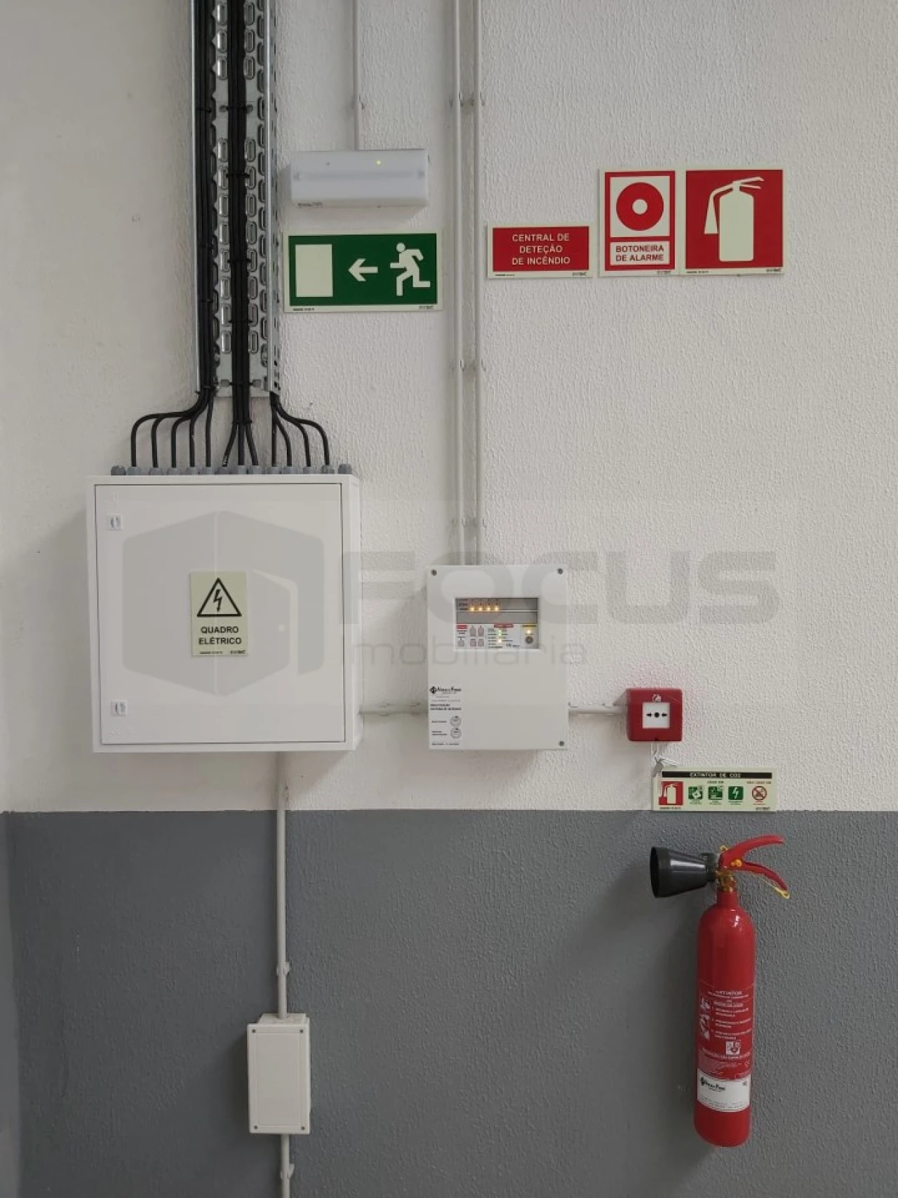 Armazém para Arrendamento em Travassô e Óis da Ribeira Foto 13