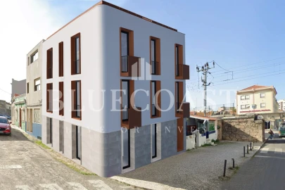 Prédio para Venda em Setubal (São Sebastião)