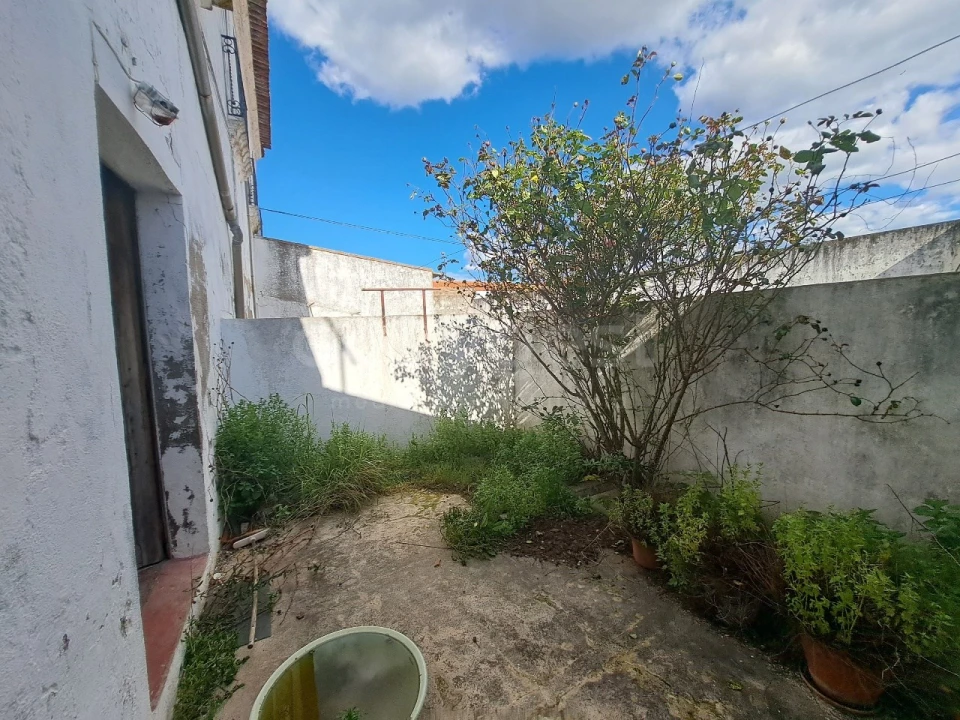 Moradia T2 para Venda em Vidigueira Foto 3