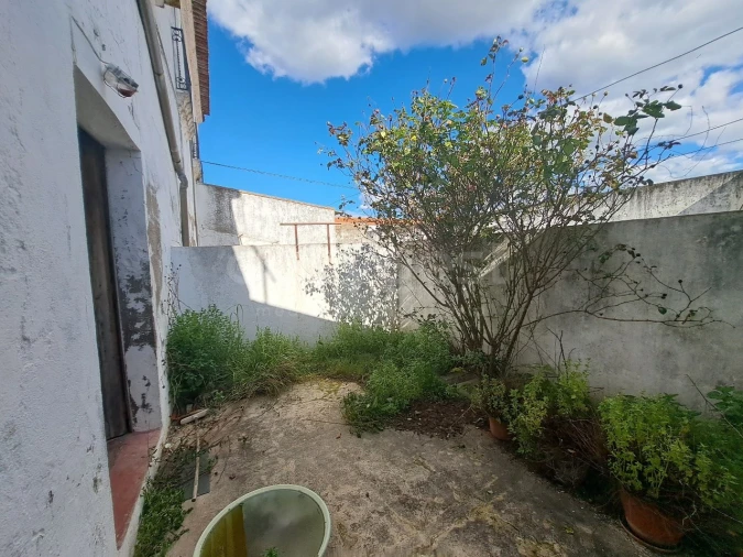 Moradia T2 para Venda em Vidigueira Foto 3