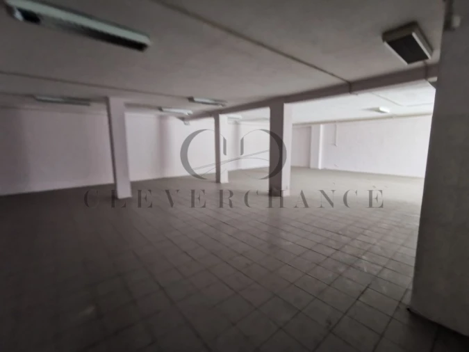 Armazém para Venda em São Felix da Marinha Foto 6