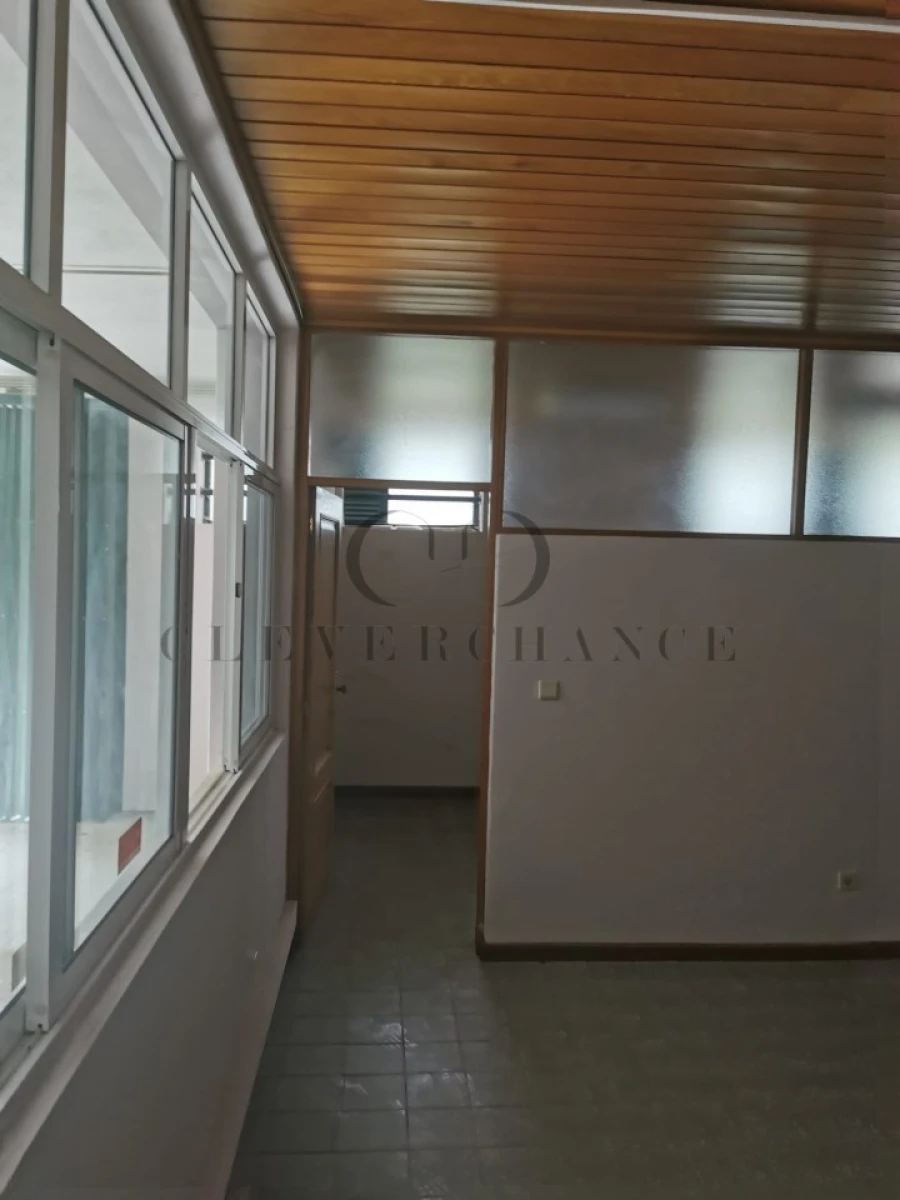 Armazém para Venda em São Felix da Marinha Foto 22