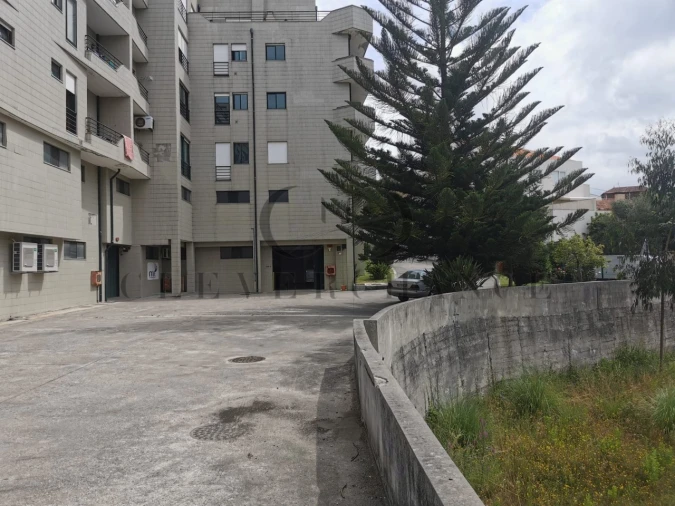 Armazém para Venda em São Felix da Marinha Foto 23