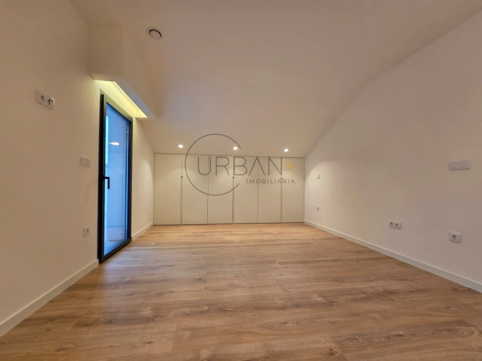 Apartamento T2 para Venda em Repeses e São Salvador Foto 26