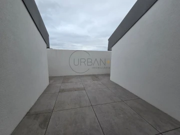 Apartamento T2 para Venda em Repeses e São Salvador