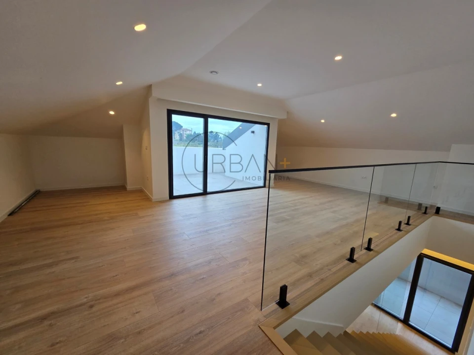 Apartamento T2 para Venda em Repeses e São Salvador Foto 12