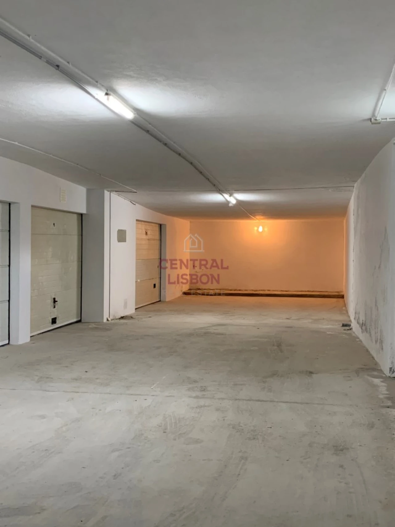 Garagem para Venda em São Pedro do Sul, Várzea e Baiões Foto 5