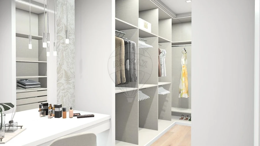 Apartamento T4 para Venda em Almeirim Foto 8