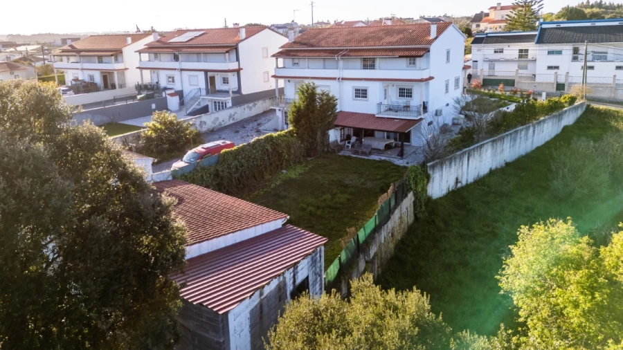 Moradia T3 para Venda em Barrio Foto 69