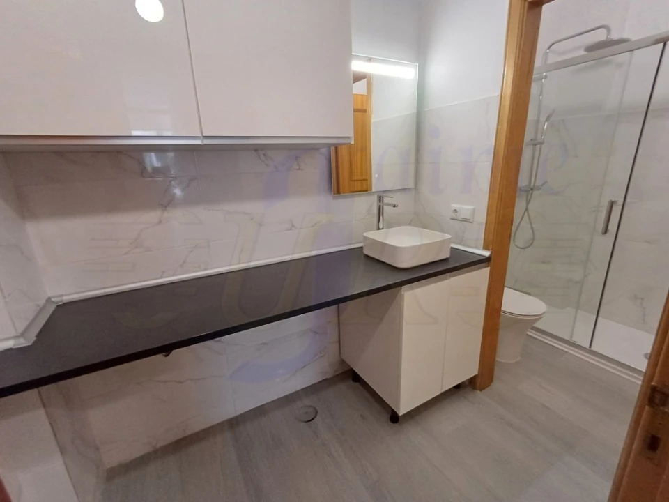 Apartamento T1 para Venda em Queluz e Belas Foto 8
