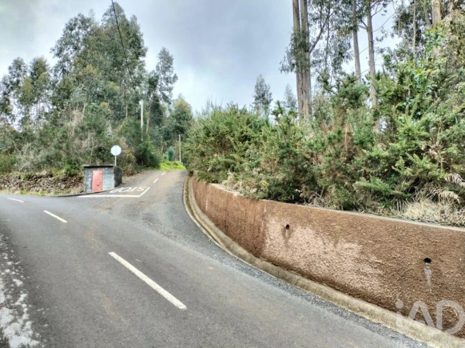 Terreno para Venda em Canhas Foto 17