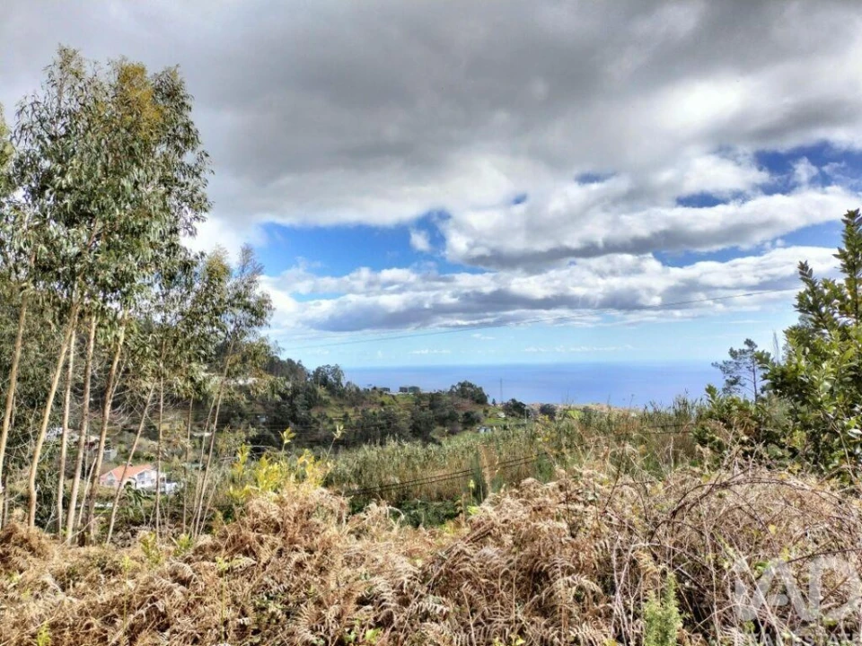 Terreno para Venda em Canhas Foto 21