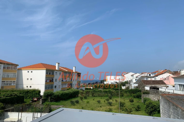 Moradia T4 para Venda em Angra (São Pedro) Foto 21