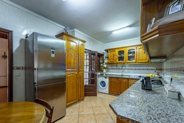 Moradia T4 para Venda em Grijó e Sermonde Foto 11