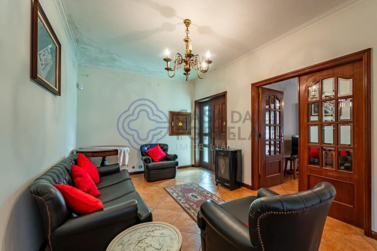 Moradia T4 para Venda em Grijó e Sermonde Foto 9