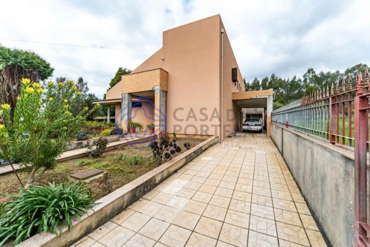 Moradia T4 para Venda em Grijó e Sermonde Foto 3