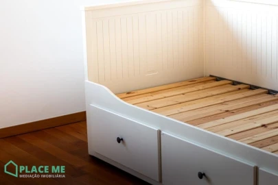 Apartamento T2 para Arrendamento em Creixomil
