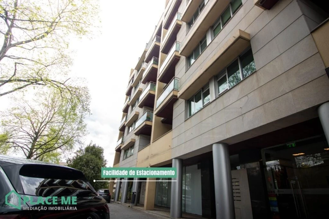 Apartamento T2 para Arrendamento em Creixomil Foto 45