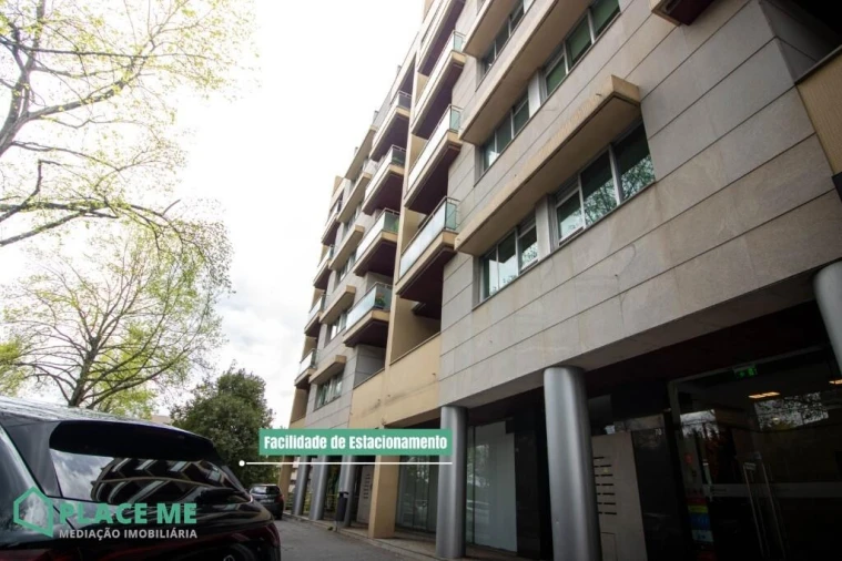 Apartamento T2 para Arrendamento em Creixomil Foto 45