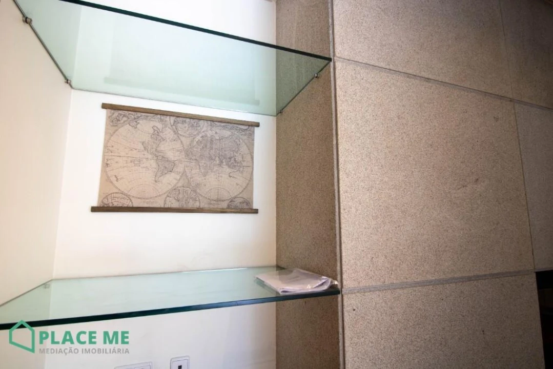 Apartamento T2 para Arrendamento em Creixomil Foto 39