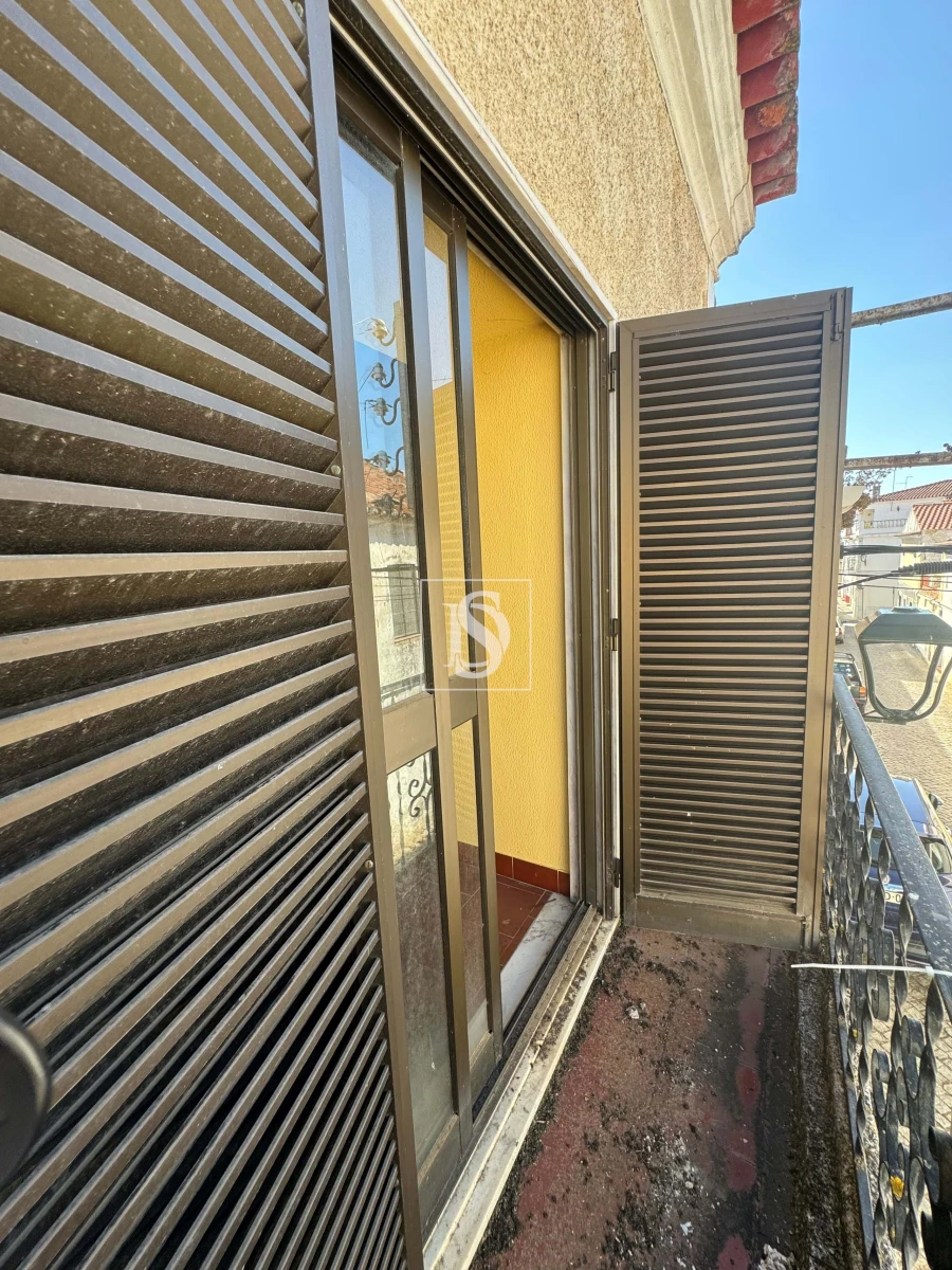 Apartamento T4 para Venda em Fronteira Foto 18